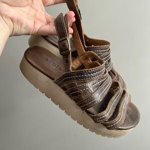 Bedstu sandals Ensley Leather Sandal size 6